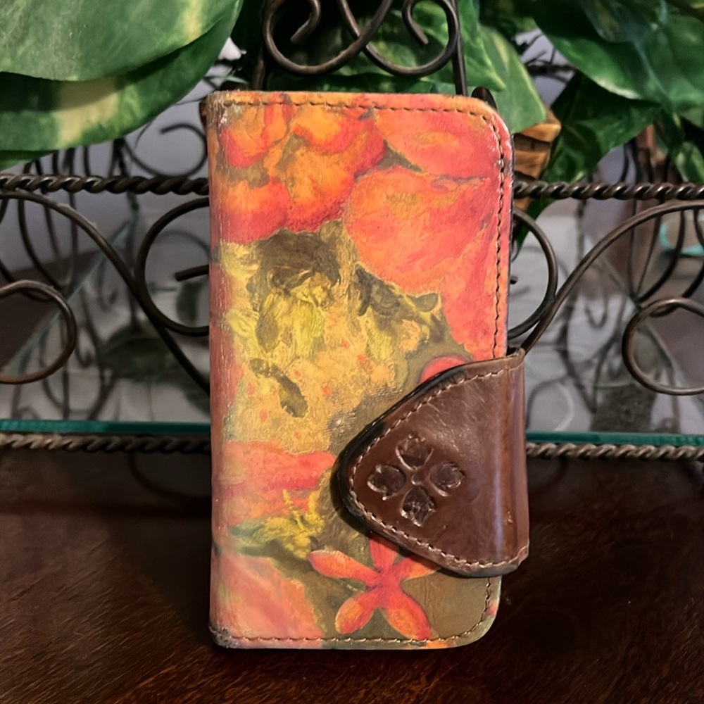 Patricia Nash Michele Leather IPhone 13 mini wallet Phone Case